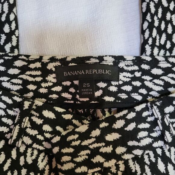 BANANA Republic Black Off-White Slim Fit Pants Size 2S Mint Condition - Picture 2 of 11